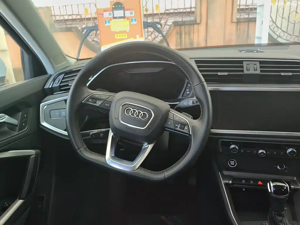 Audi Q3 — миниатюра 7