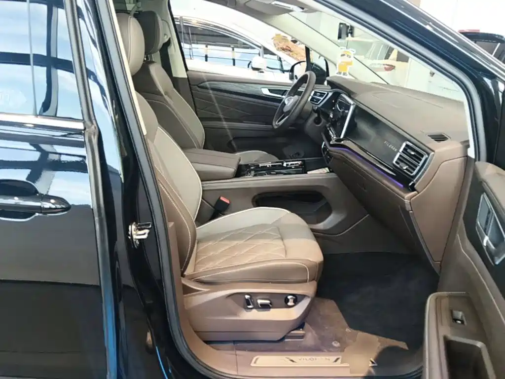 Volkswagen Viloran — миниатюра 25