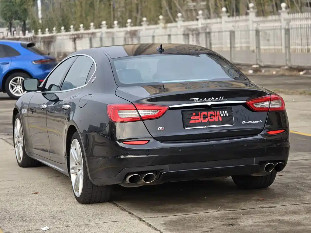Maserati Quattroporte — миниатюра 17