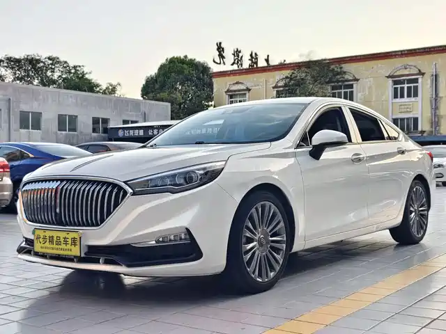 2021 Hongqi H5