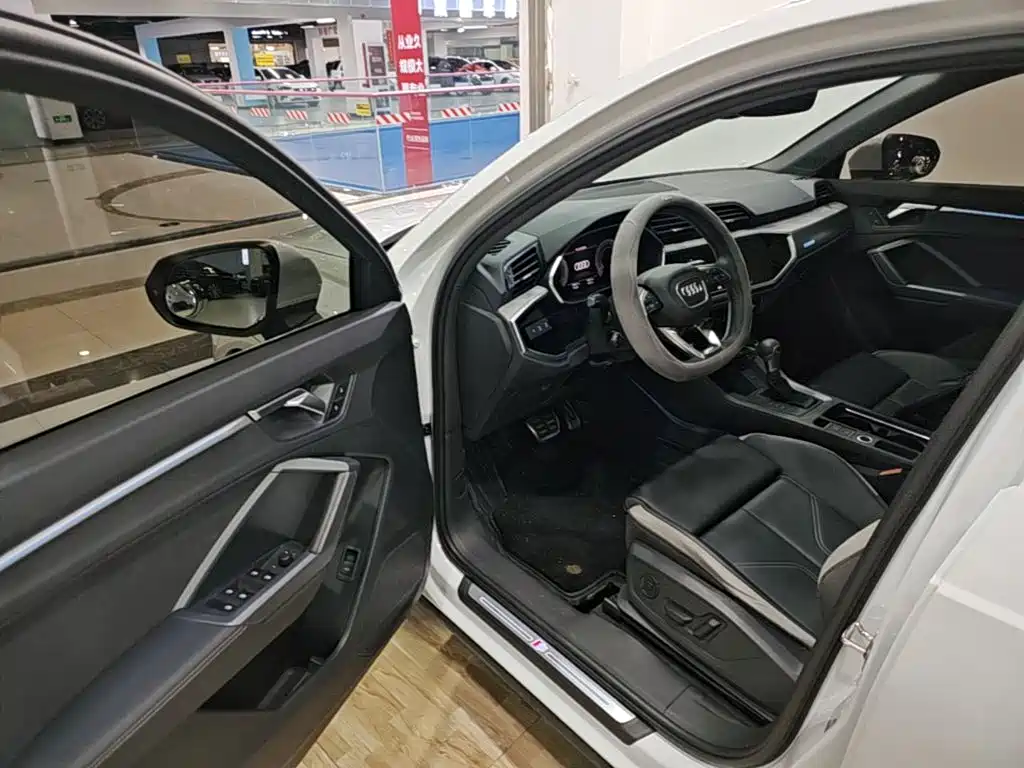 Audi Q3 — миниатюра 16