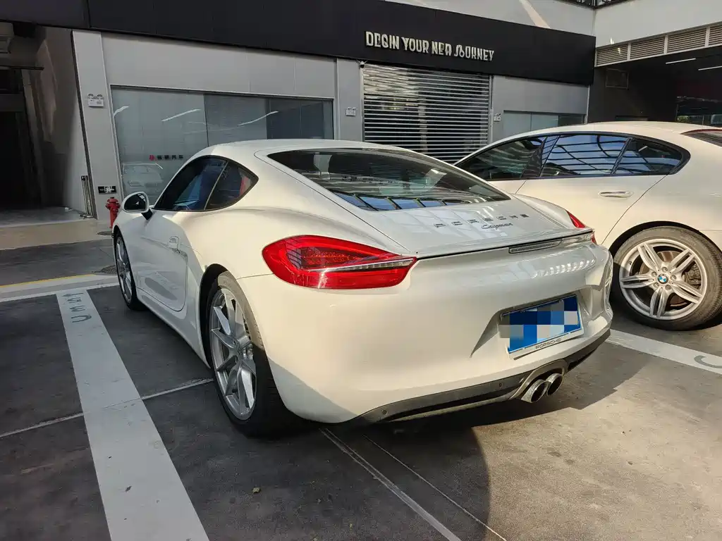 Porsche Cayman 2015 Cayman Style Edition 2.7L