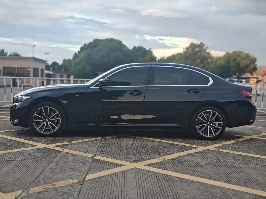 BMW 3 Series — миниатюра 3