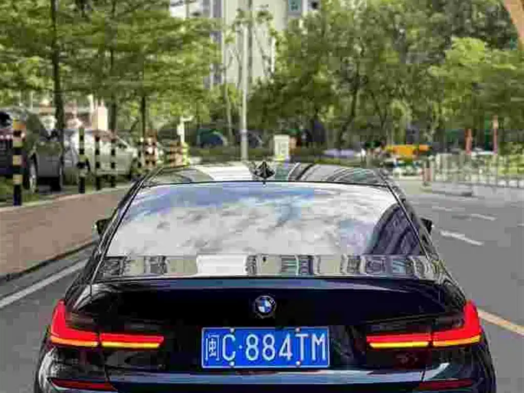 BMW 3 Series — миниатюра 5