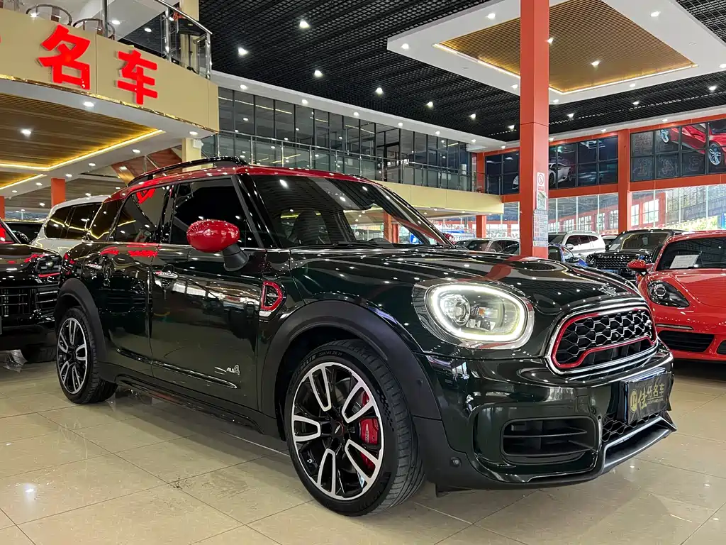 MINI JCW COUNTRYMAN