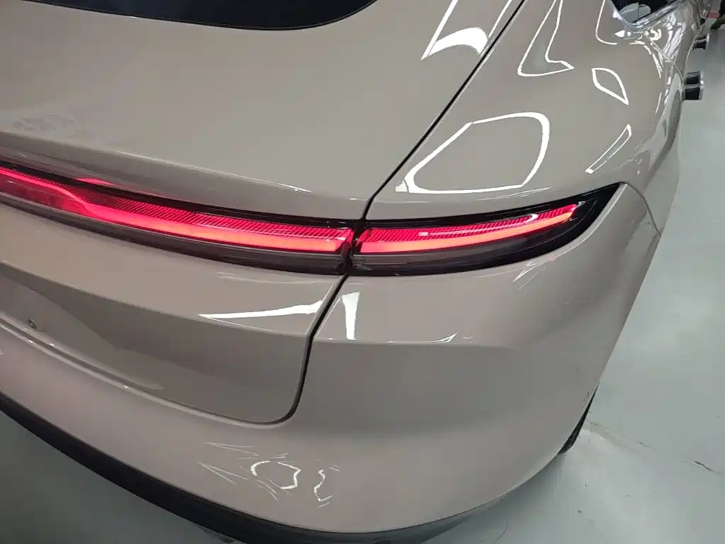 NIO ET5 — миниатюра 8