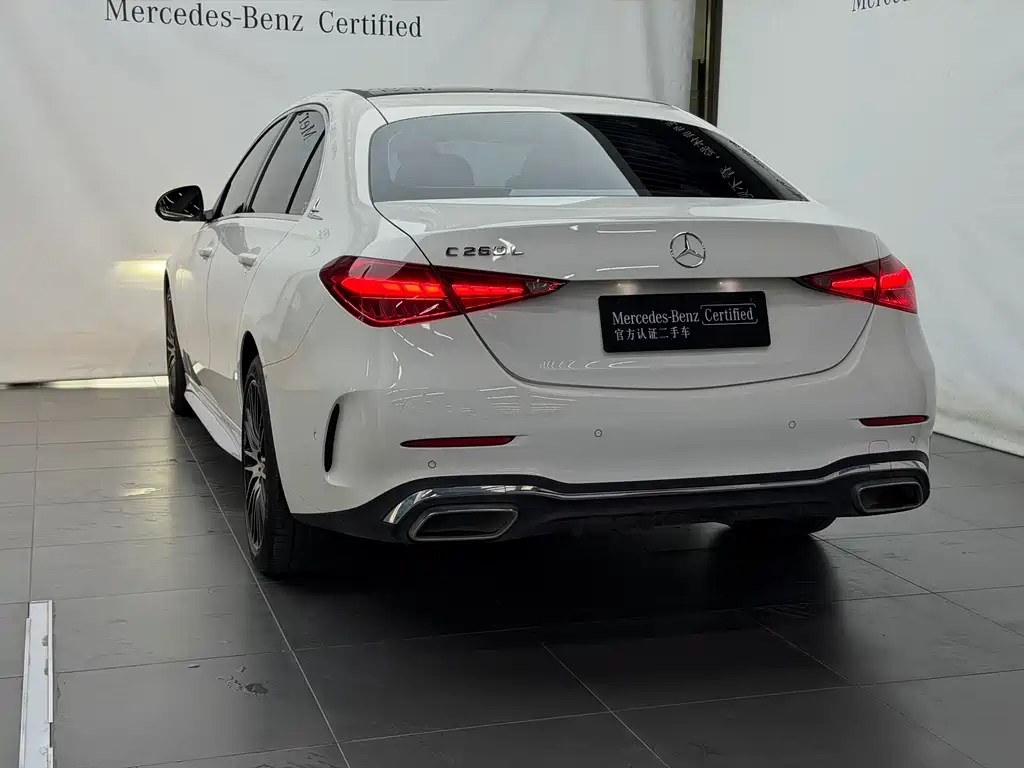 Mercedes-Benz C-Class — миниатюра 8