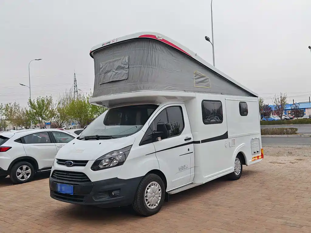Ford Transit 2021