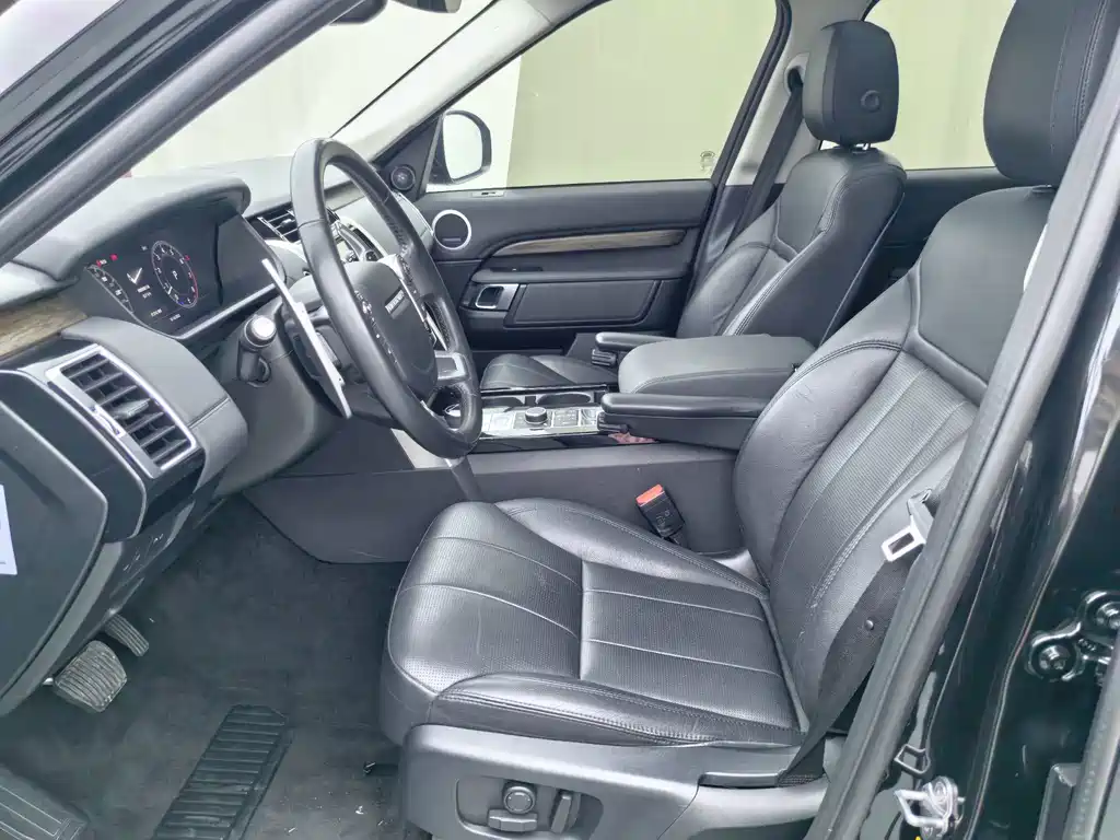 Land Rover Discovery — миниатюра 4