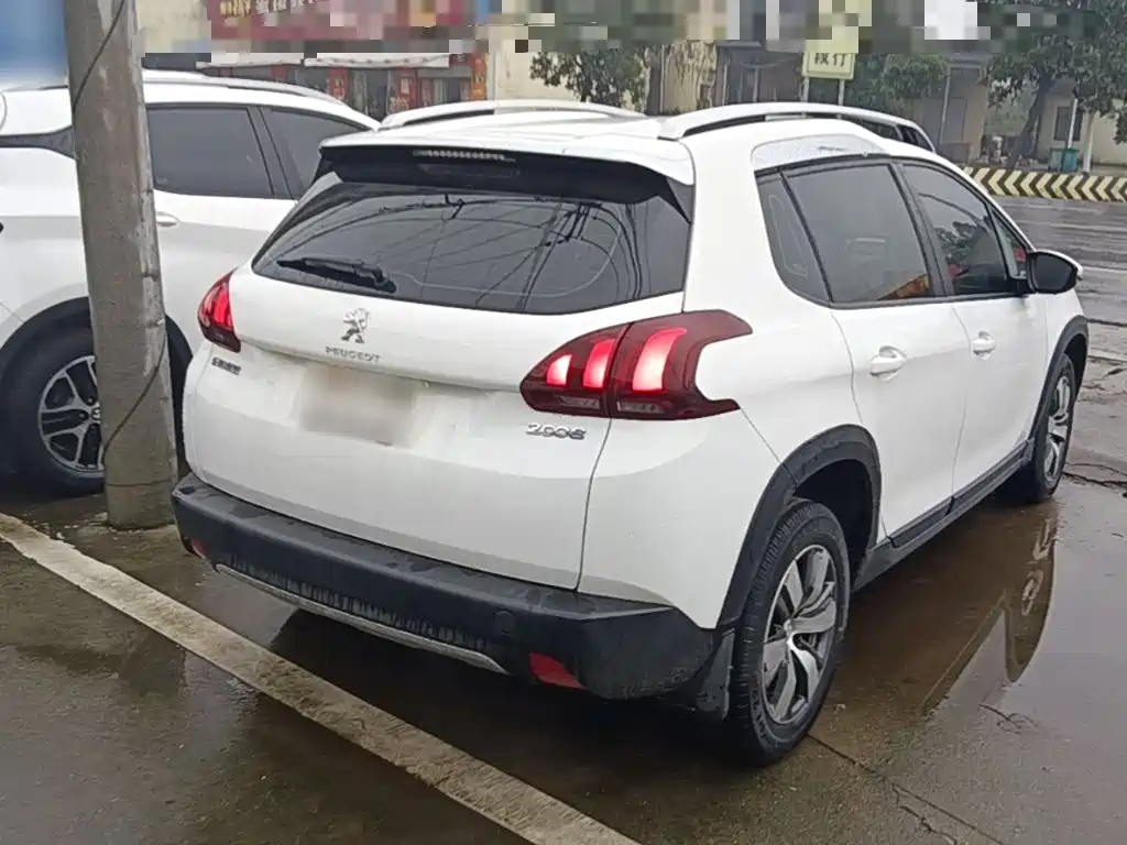 Peugeot 2008 — миниатюра 7