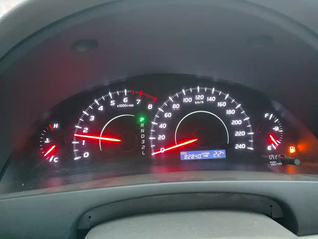 Toyota Camry — миниатюра 9