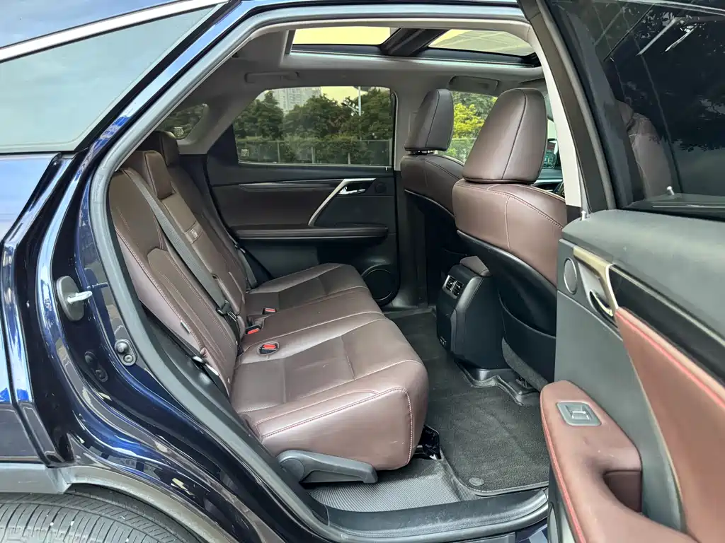 Lexus RX — миниатюра 14