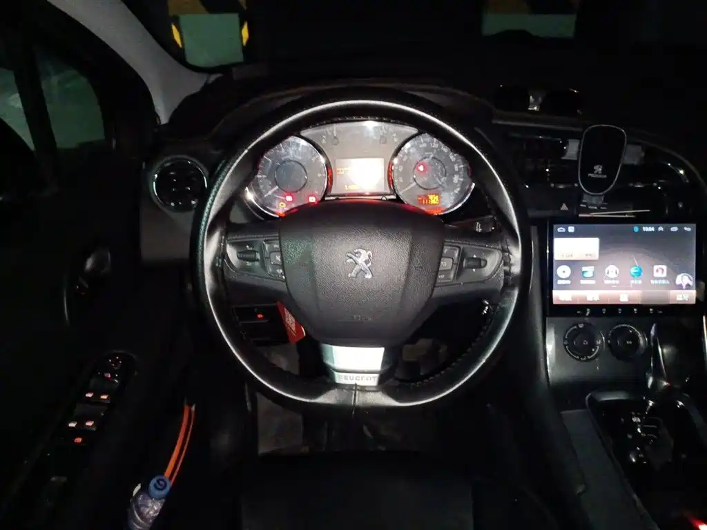 Peugeot 3008 — миниатюра 3