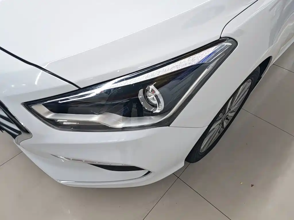 Hyundai Mistra — миниатюра 24