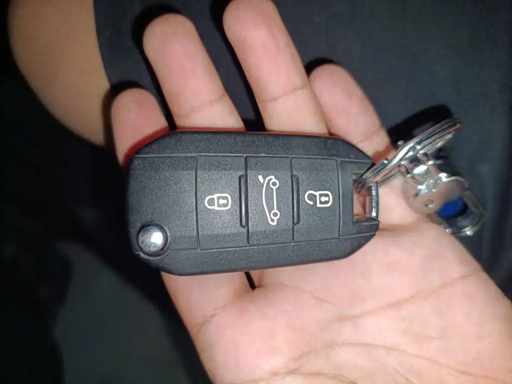 Peugeot 3008 — миниатюра 12