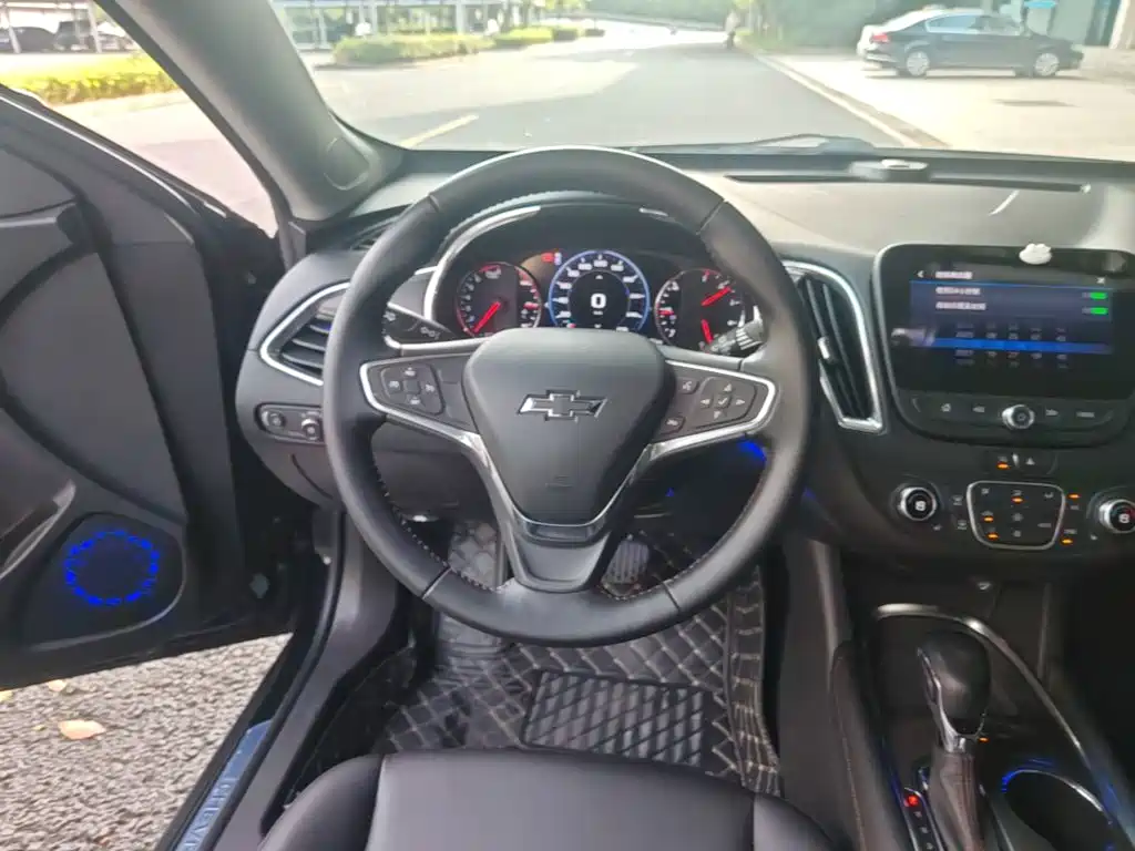 Chevrolet Malibu XL — миниатюра 11
