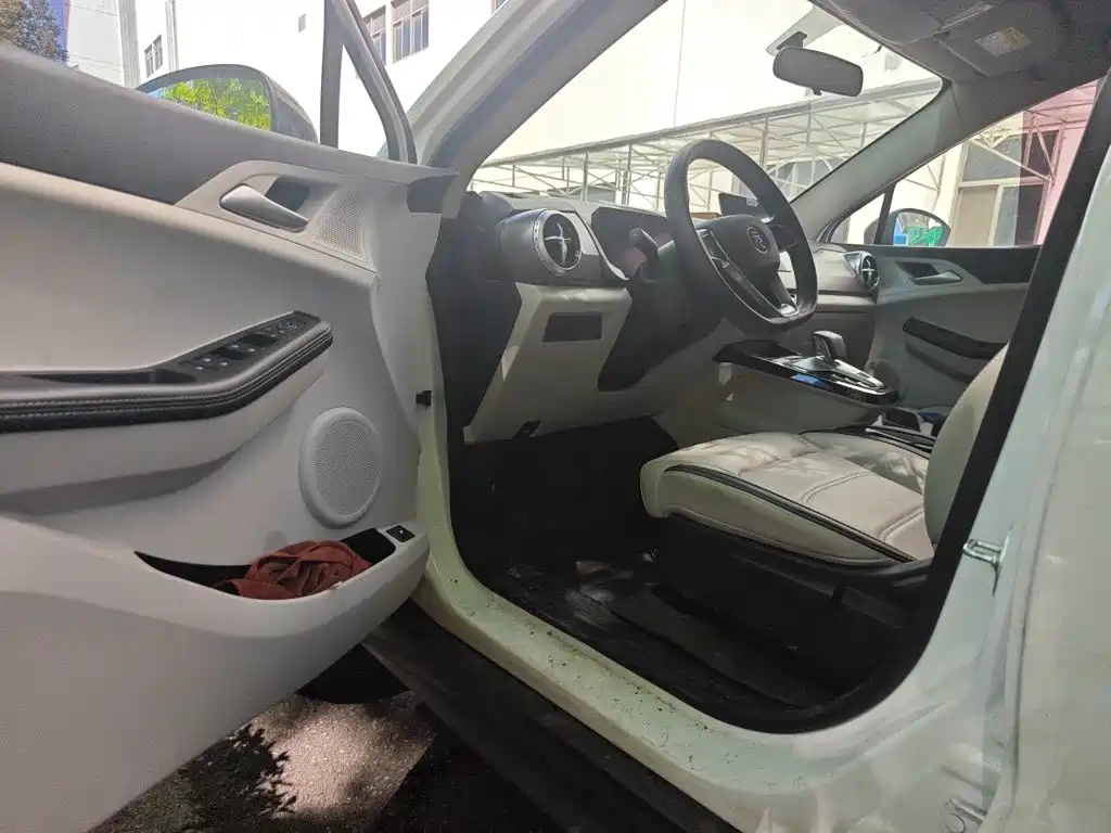 BYD Yuan Pro — миниатюра 14