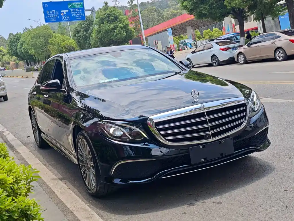 Mercedes-Benz E-Class 2019