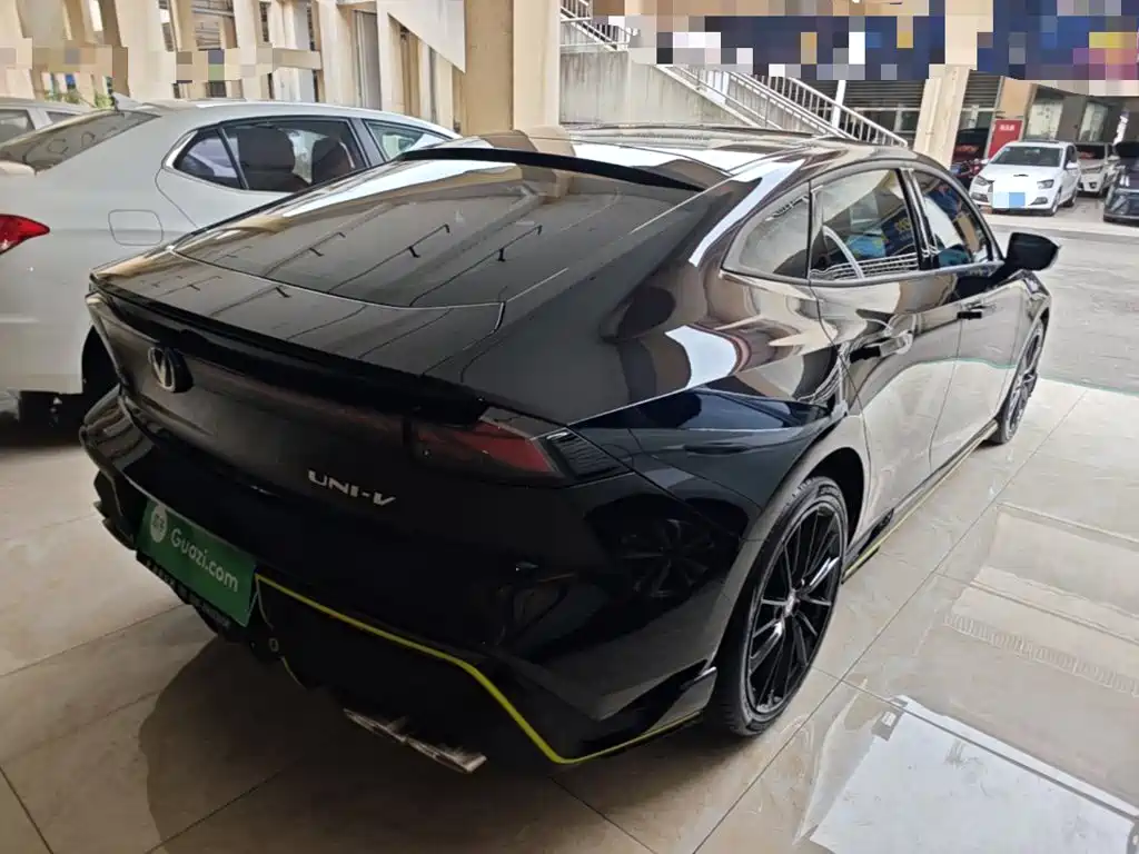 Changan UNI-V — миниатюра 7