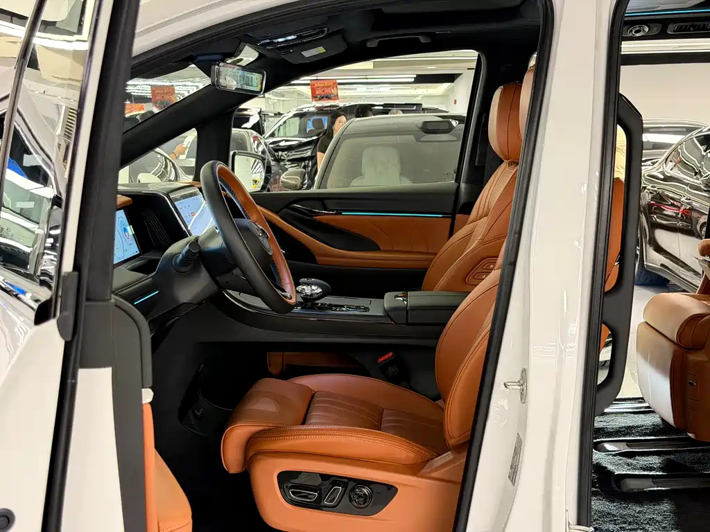 GAC Motor Trumpchi E9 — миниатюра 21
