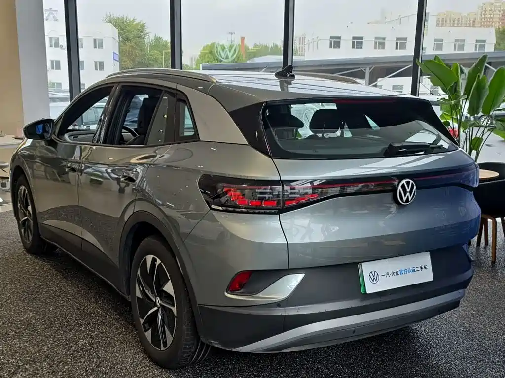 Volkswagen ID.4 Crozz — миниатюра 4