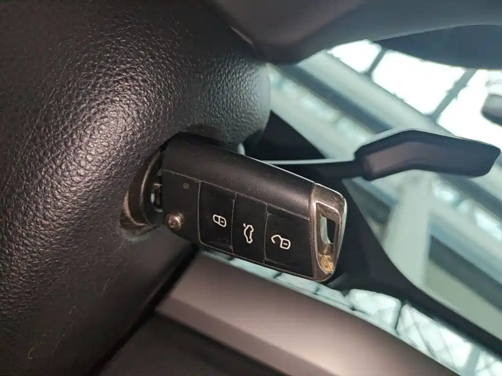 Volkswagen Lavida — миниатюра 9