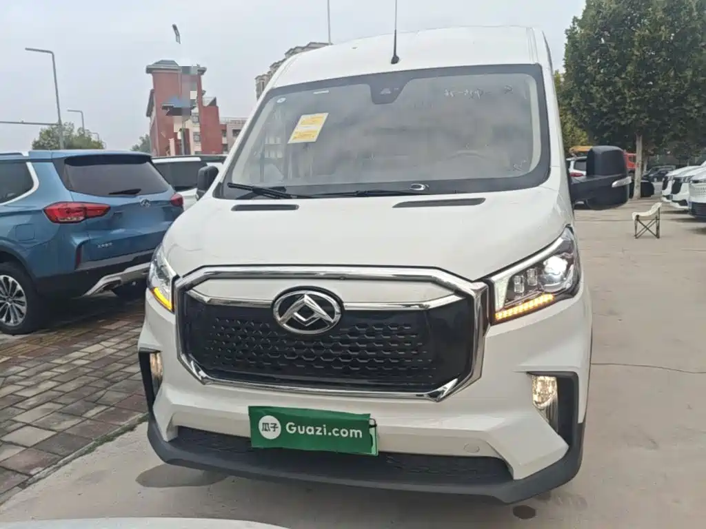 MAXUS 新途EV90 — миниатюра 3