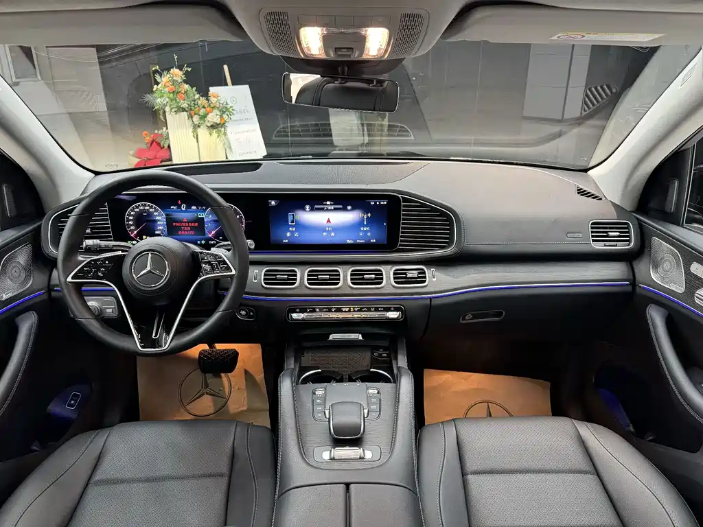 Mercedes-Benz GLE (Import) — миниатюра 10