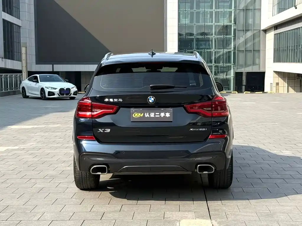 BMW X3 — миниатюра 5