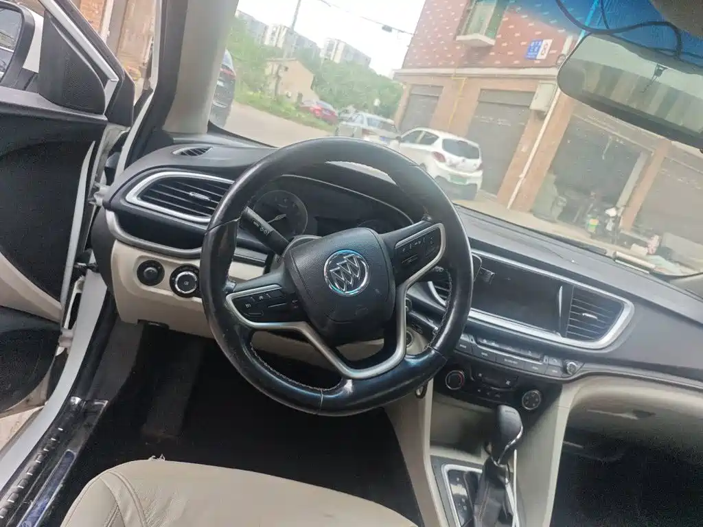 Buick Excelle — миниатюра 6