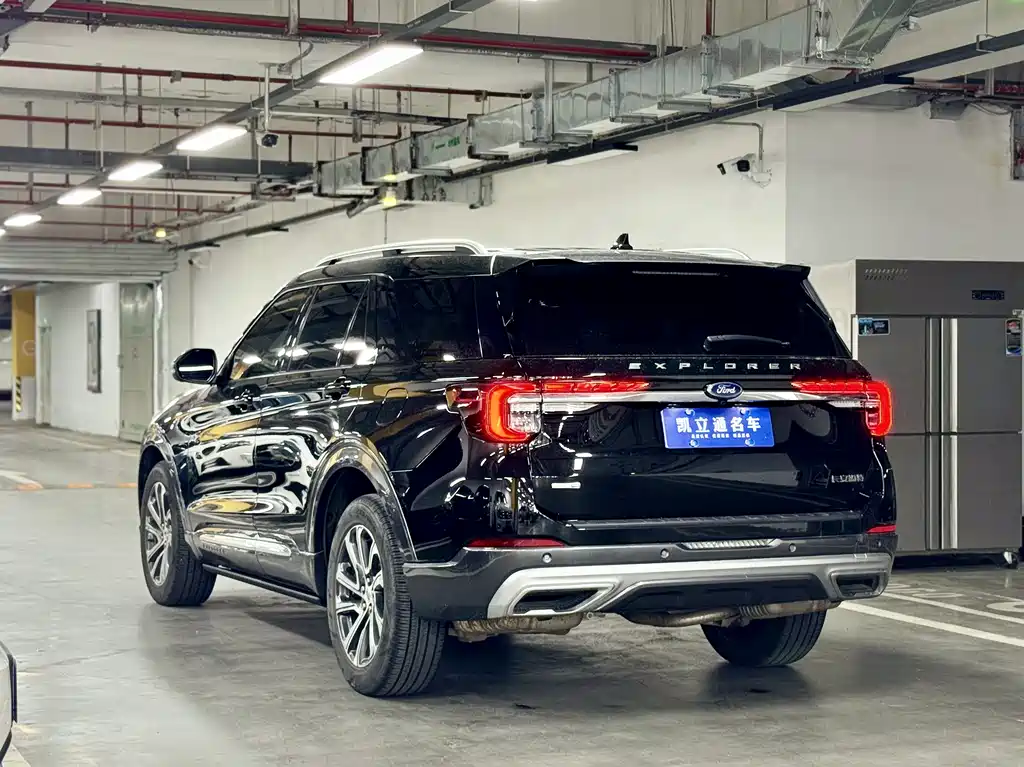 Ford Explorer EcoBoost 285 4WD Elegant plus Edition 6 seats, фото 3