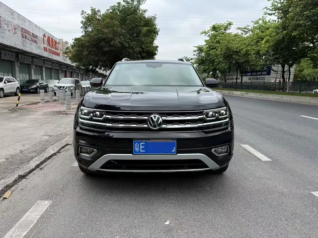 Volkswagen Teramont — миниатюра 2