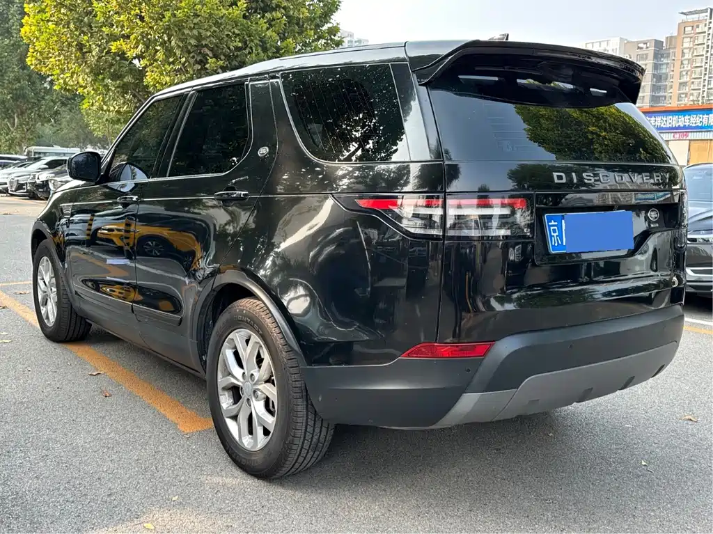 Land Rover Discovery — миниатюра 4