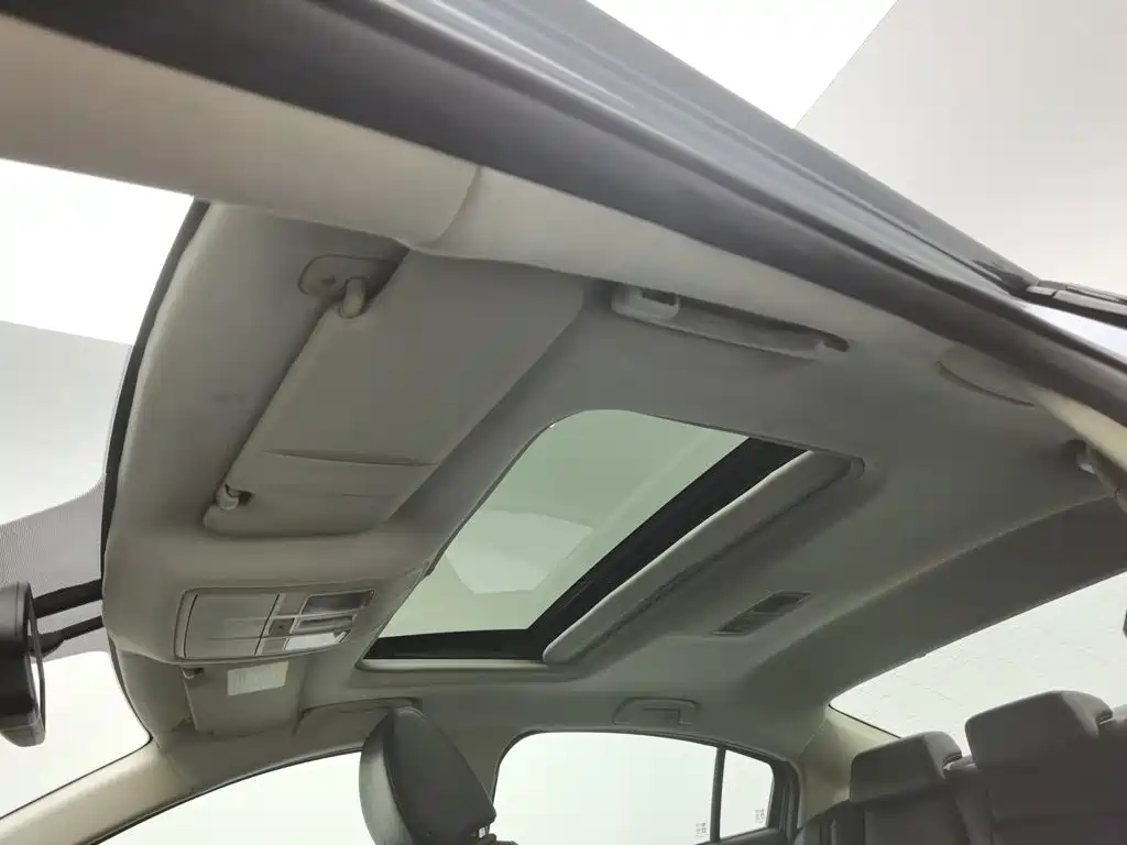 Mazda Atenza — миниатюра 14