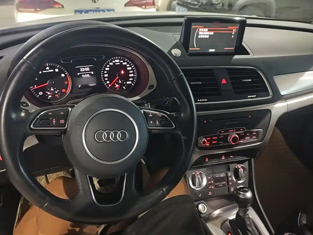 Audi Q3 — миниатюра 10