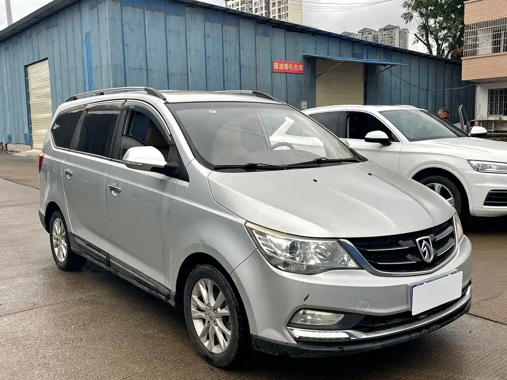 BAOJUN 730
