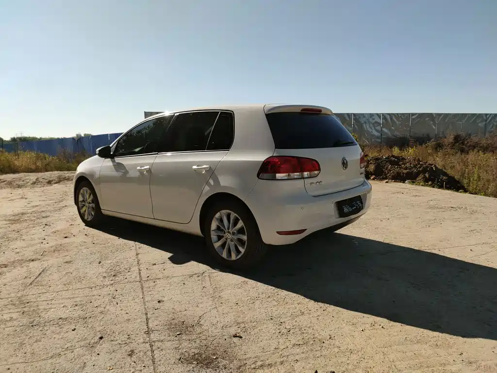Volkswagen Golf — миниатюра 4