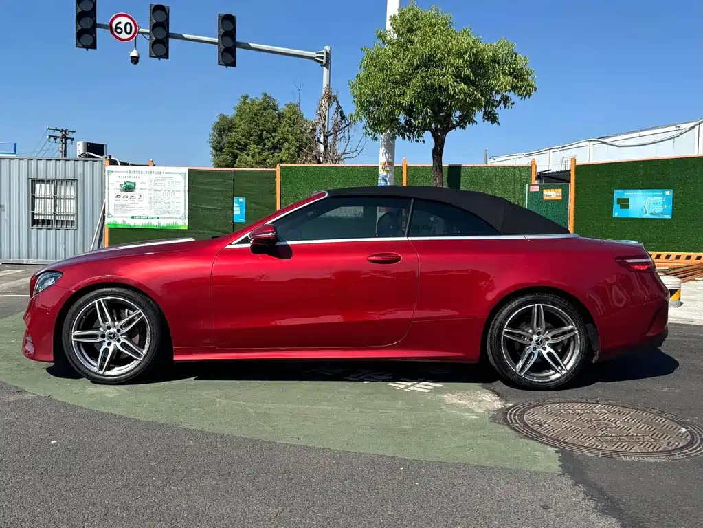 Mercedes-Benz E-Class (Import) — миниатюра 10