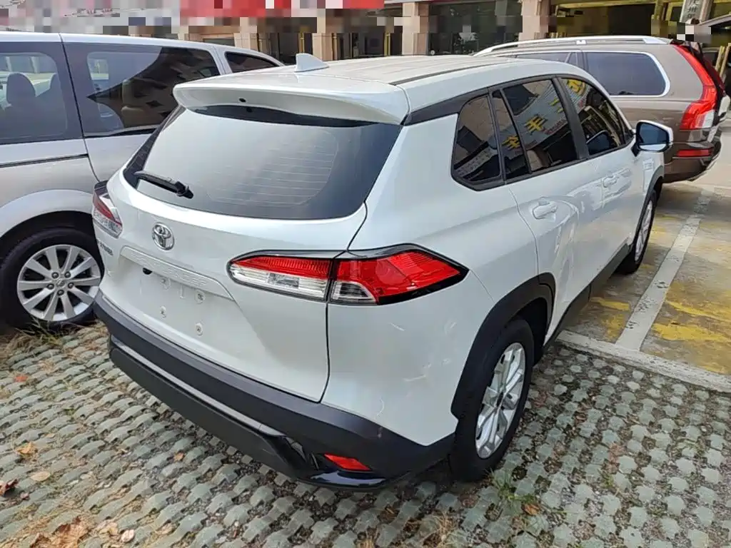 Toyota Frontlander — миниатюра 7