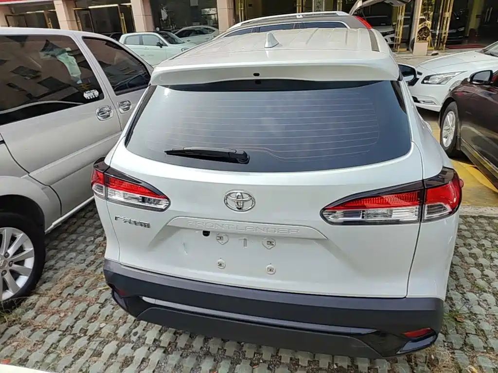 Toyota Frontlander — миниатюра 6