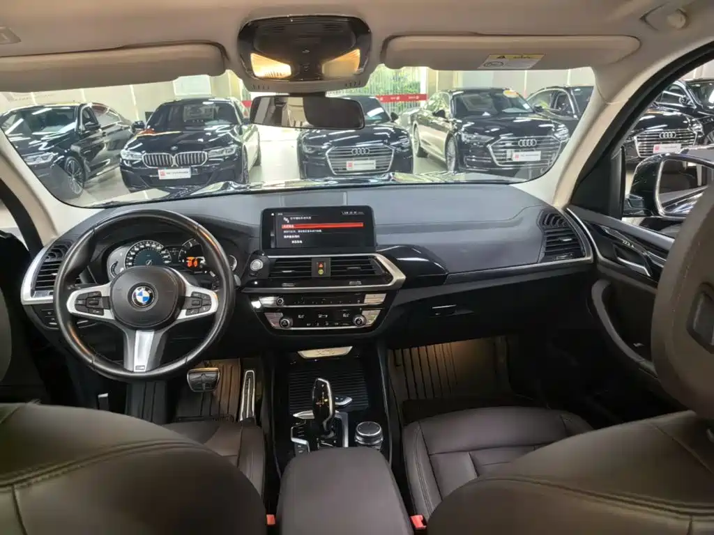 BMW X3 — миниатюра 10