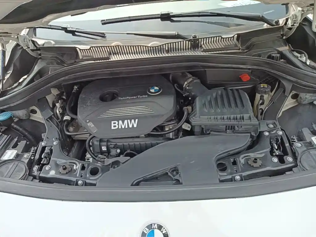 BMW 2 Series Active Tourer — миниатюра 20