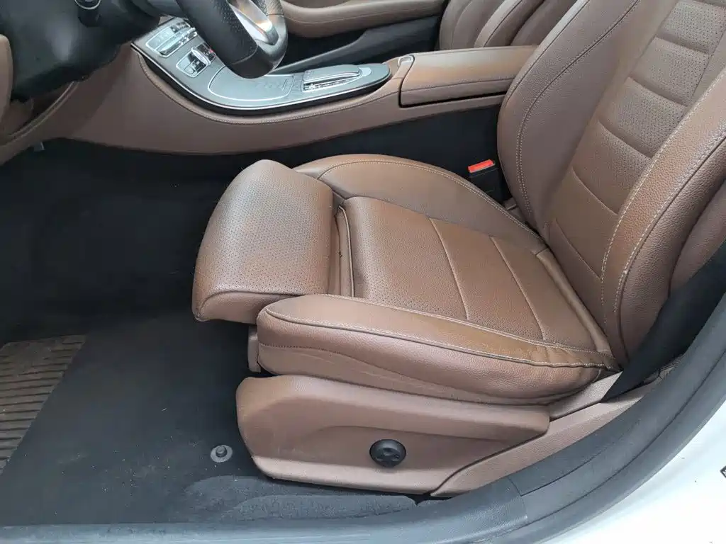 Mercedes-Benz E-Class — миниатюра 20