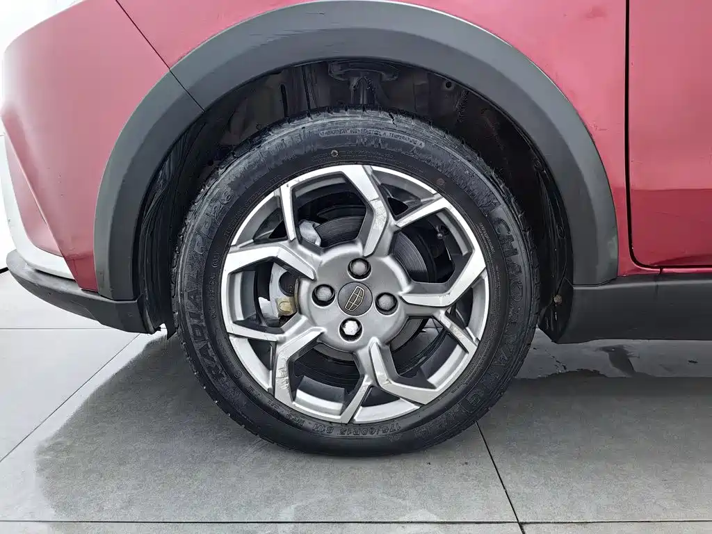 Geely Vision X1 — миниатюра 17