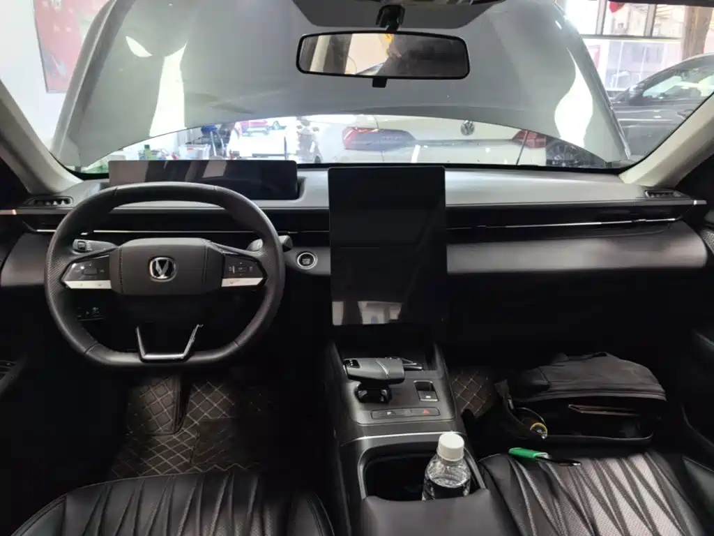 Changan Eado — миниатюра 10
