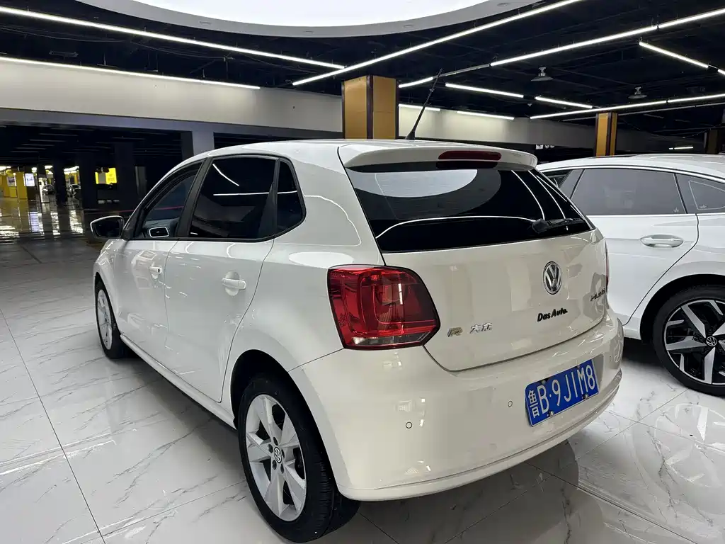Volkswagen Polo — миниатюра 6