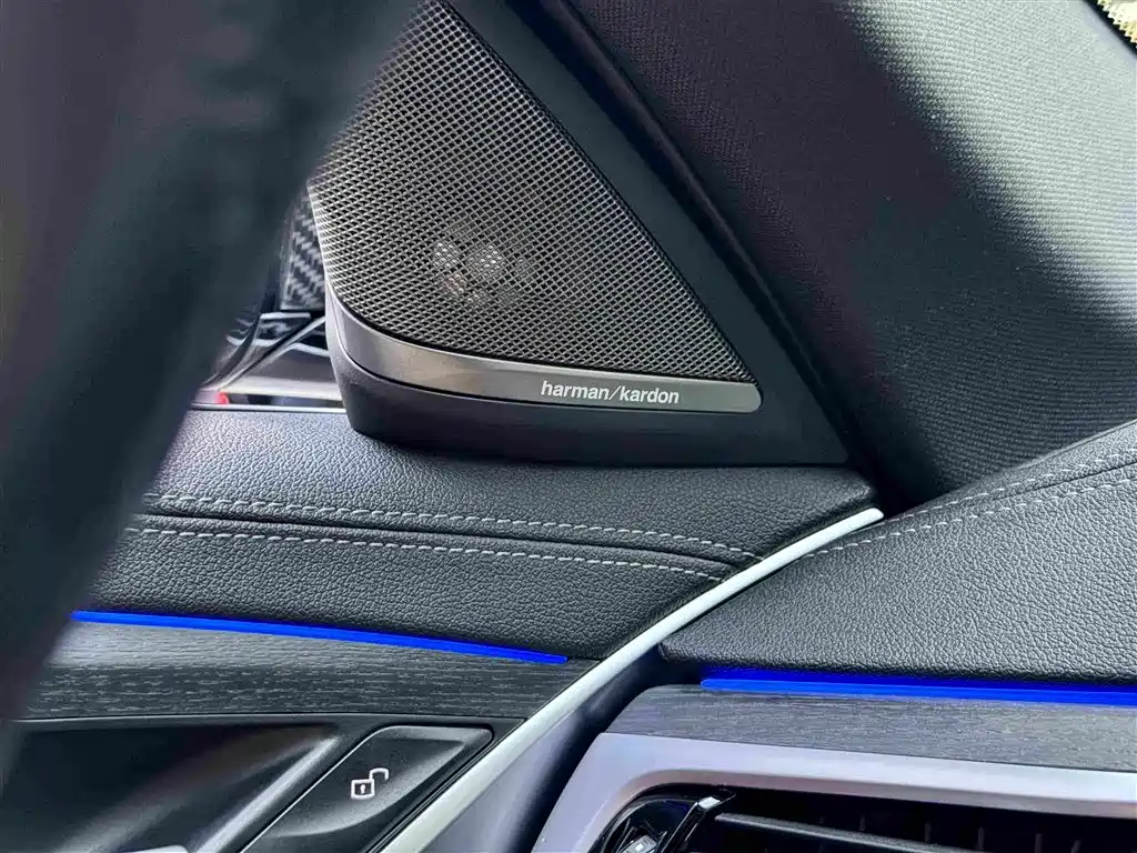BMW 5 Series — миниатюра 16