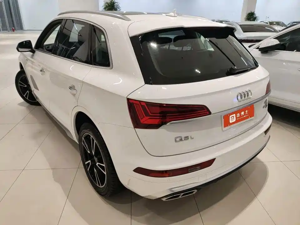 Audi Q5L — миниатюра 7
