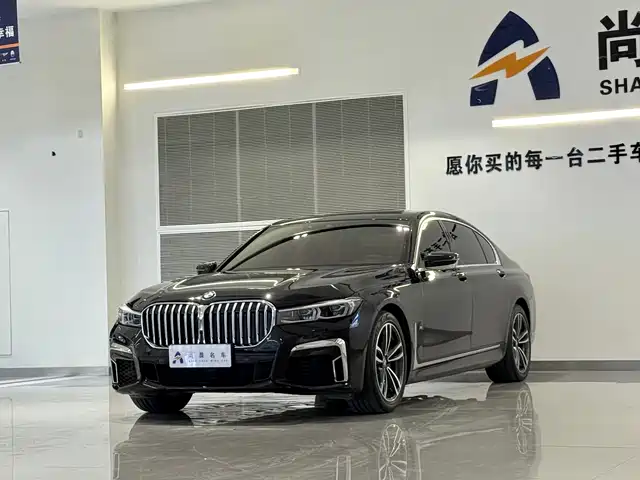BMW  7 SERIES