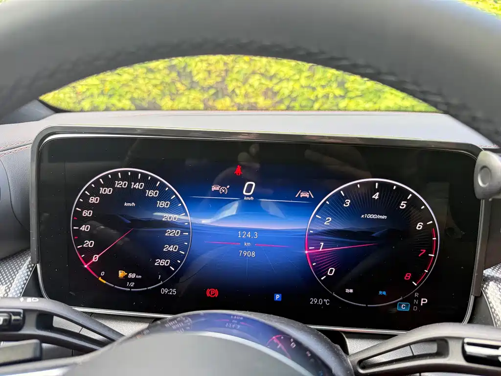Mercedes-Benz GLC — миниатюра 3